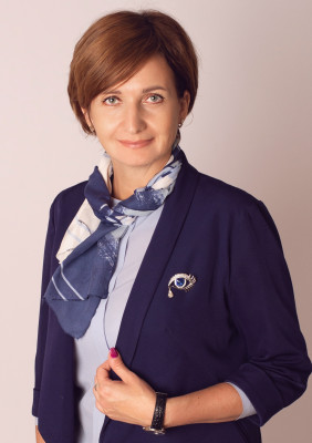 Гребенникова Елена Ивановна.